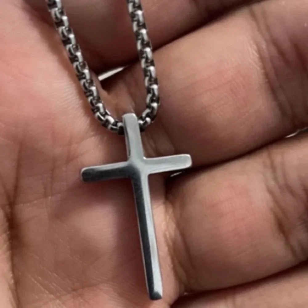 Men’s Silver Cross Necklace